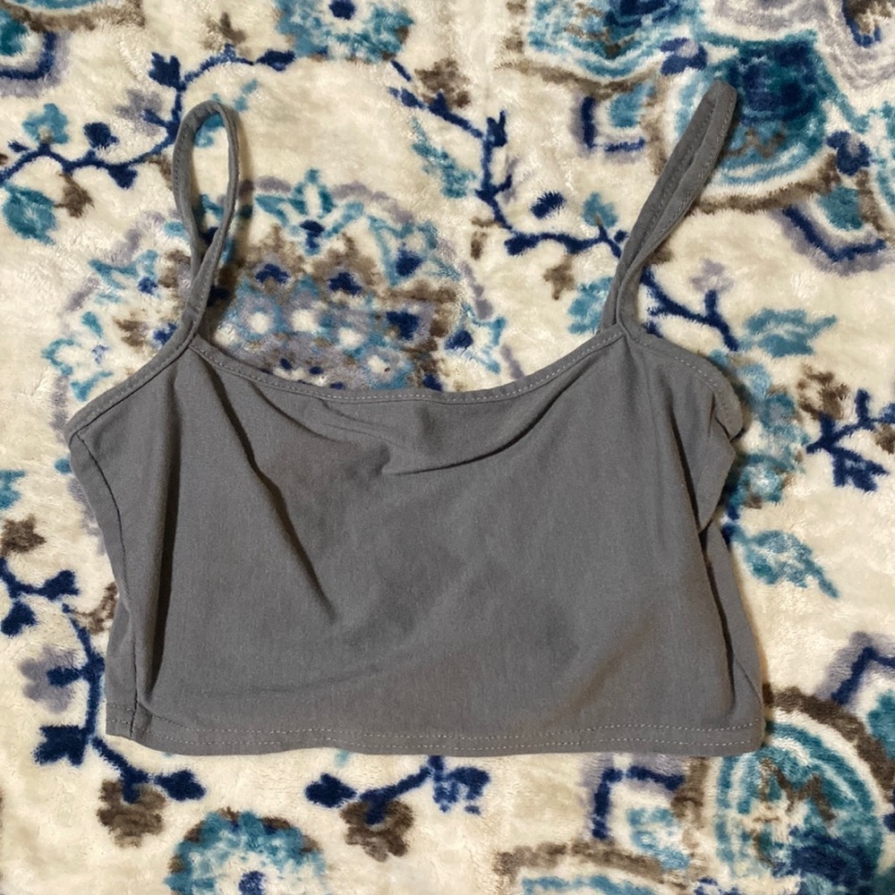 grey pretty little thing crop top